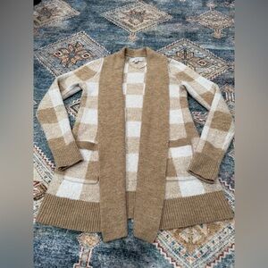 LOFT Beige and Cream Checkered Cardigan